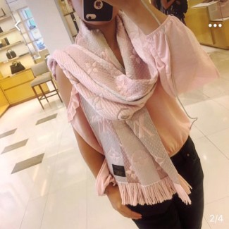 루이비통 신상 스카프 MP2289 핑크