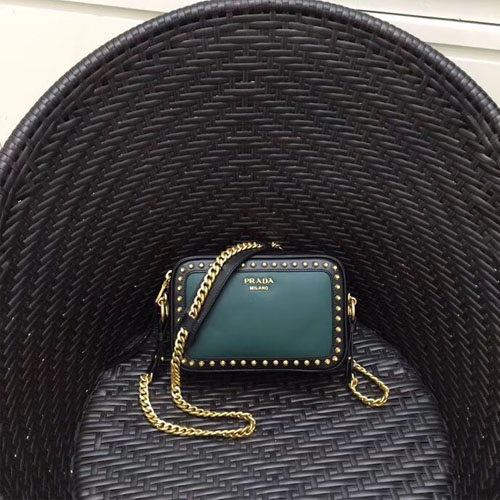 프라다 다이어그램 숄더백 1BH103 그린