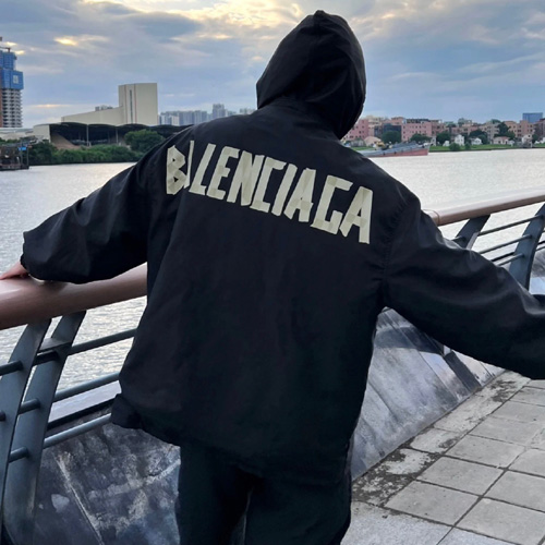 발렌시아가 남여공용 자켓 528824