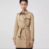 버버리 신상 여성용 트렌치코트 80019186
