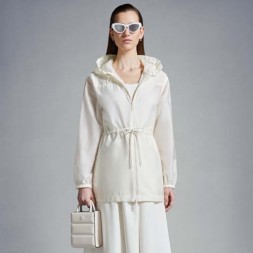 몽클레어 여성용 바람막이 MC3617-1