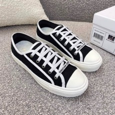 디올 여성용 자수 스니커즈 KDI634-7