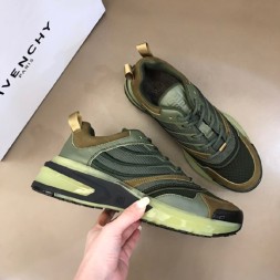 지방시 남성용 스니커즈 GV390697-1