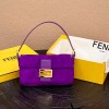 펜디 바게트 숄더백 FD8339 보라