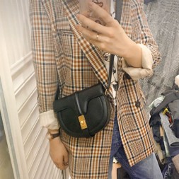 셀리느 스몰 비사체 16 숄더백 188013 블랙