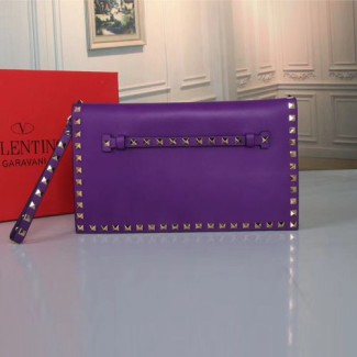 발렌티노 락스터드 미듐 클러치백 PW0B0399 보라