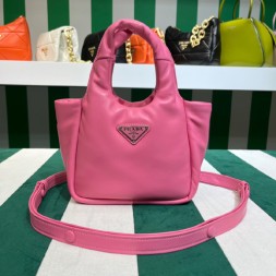 프라다 소프트 스몰 패디드 백 1BA359-3