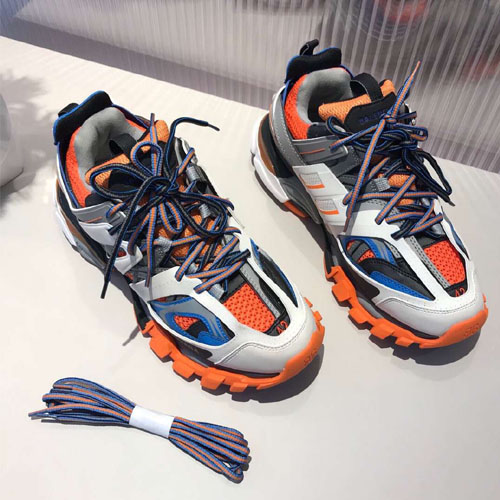 발렌시아가 남여공용 트랙 트레이너 542023-3