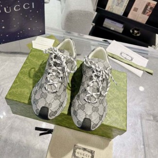 구찌 남여공용 운동화 670503-3