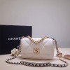 샤넬 CHANEL 19 스몰 플랩 백 AS1160 화이트
