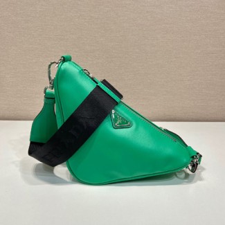 프라다 트라이앵글 숄더백 2VH155-6