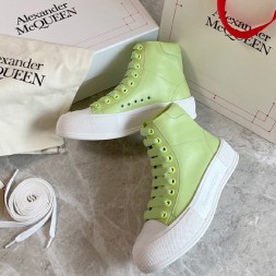 알렉산더 맥퀸  스니커즈 586426-4