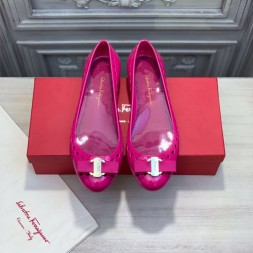 페레가모 신상 로퍼 F38082