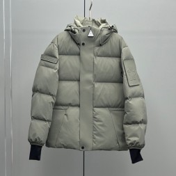몽클레어 남성용 패딩  MC3683