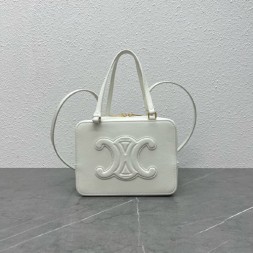 셀린느 트리오페 폴디드 큐브백 111383-1