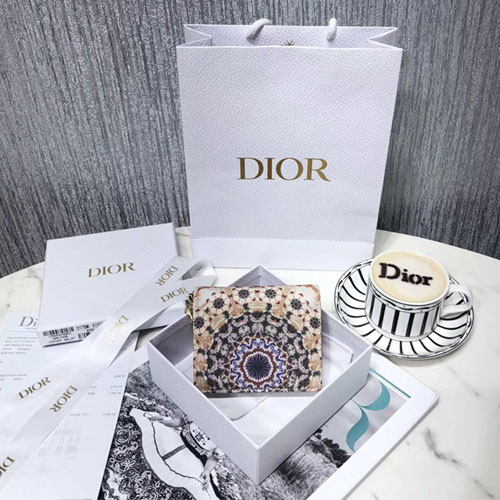 디올 NATURE BALLET 반지갑 S0178 아이보리