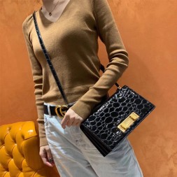 입생로랑 도미노 숄더백 538791 터틀무늬 블랙