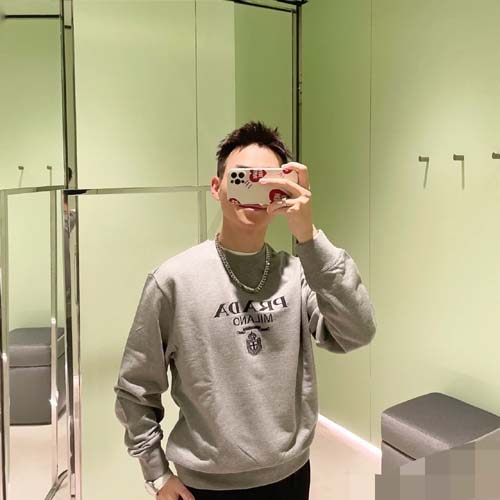 프라다 남여공용 맨투맨 3A538-3