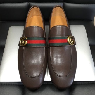 구찌 GG 웹 디테일의 가죽 로퍼 428609 다크브라운