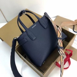 버버리 스몰 그레이니 가죽 배너 토트백 40784801 네이비