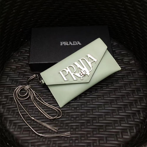 프라다 신상 레더 클러치백 1MF175 그린