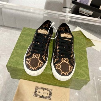 구찌 남여공용 스니커즈 670505-2