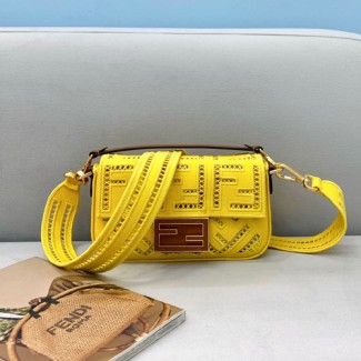 펜디 자수 캔버스 스몰 바게트백 8BR601 옐로우