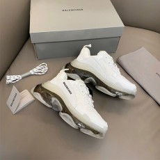 발렌시아가 남여공용 신상 트리플S 604900-8