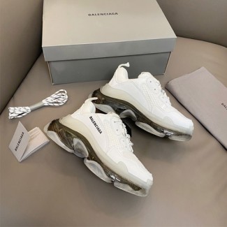 발렌시아가 남여공용 신상 트리플S 604900-8