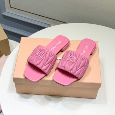 미우미우 신상 슬리퍼 57244-4