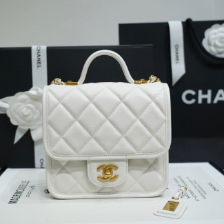 샤넬 스퀘어 탑 핸들 플랩백 AS3652 화이트