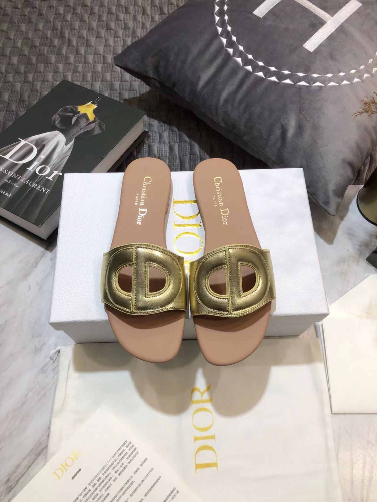 디올 여성용 슬리퍼 KD0680-7