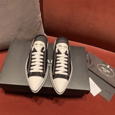 프라다 신상 슬리퍼 F0740 블랙