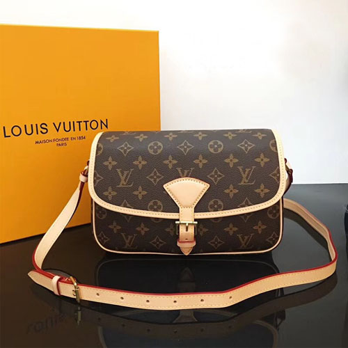 루이비통 소론느 크로스백 M42250