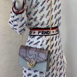 펜디 체인 크로스백 F2080 민트스네이크