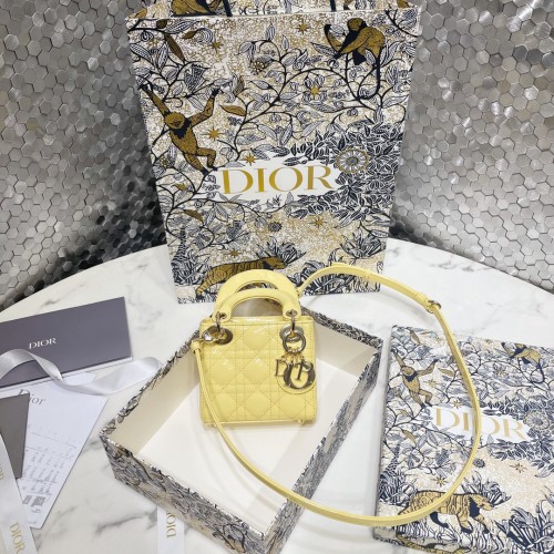 디올 마이크로 레이디백 S0856 에나멜 옐로우