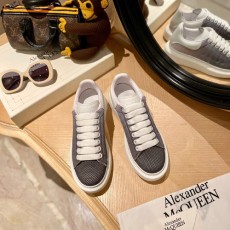 알렉산더 맥퀸  남여공용 스니커즈 586424-1