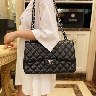  샤넬 클래식 점보백 라지 플랩백 A58600 램스킨 블랙 은장