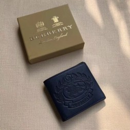 버버리 엠보싱 크레스트 가죽 바이폴드 지갑 40778291 네이비