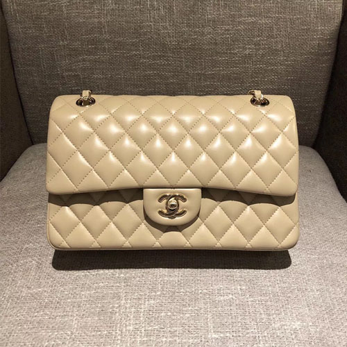 샤넬 클래식 점보백 A1112 미듐 램스킨 베이지 금장