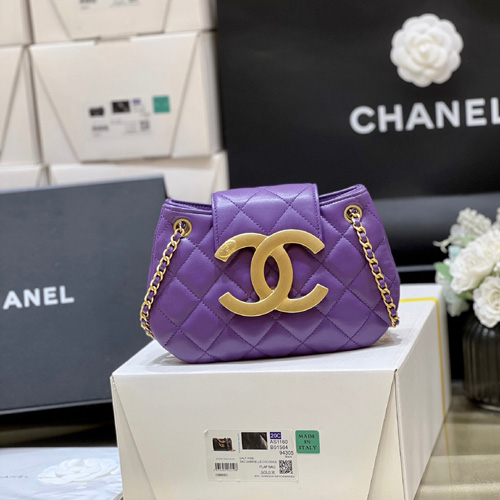 샤넬 스몰 램스킨 메신저 백  AS4609