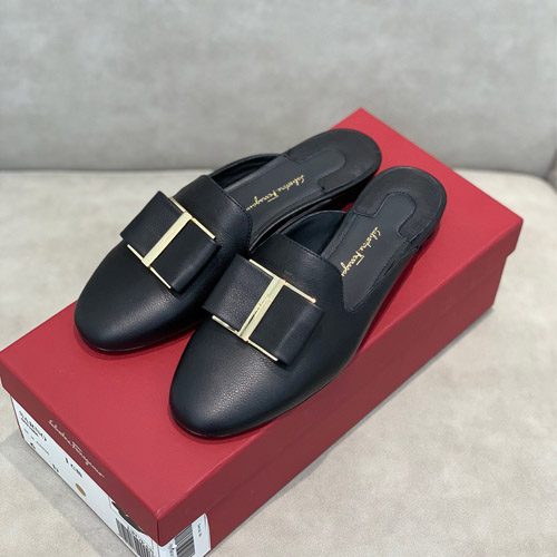 페레가모 신상 슬리퍼 F38102 블랙