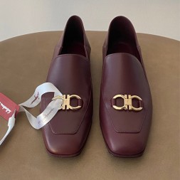 페레가모 신상 로퍼 F38101-4