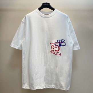 구찌 남여공용 반팔  617570-1