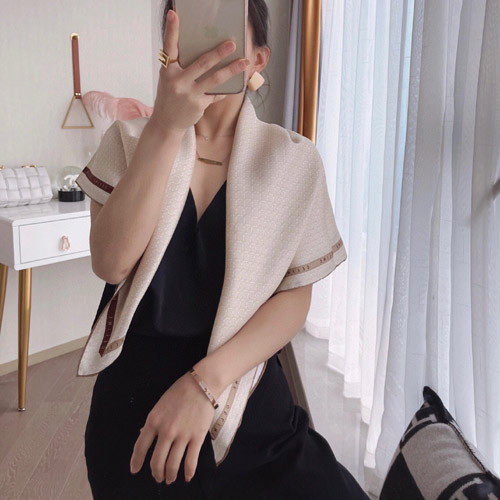 셀린느 신상 스카프 CEL1030