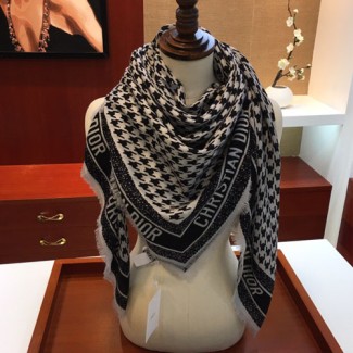 디올 신상 스카프 D1036