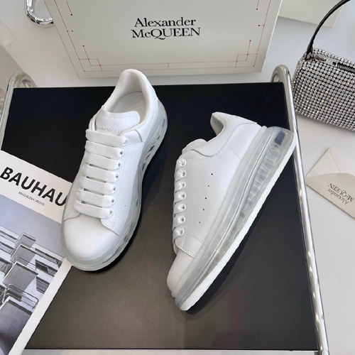 알렉산더 맥퀸  남여공용 스니커즈  586429-3