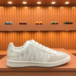 디올 남성용 신상 스니커즈 KDI598