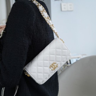  샤넬 19 미니 숄더백 AS2360 화이트