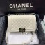 샤넬 보이 미듐 플랩백 C88108 캐비어 아이보리